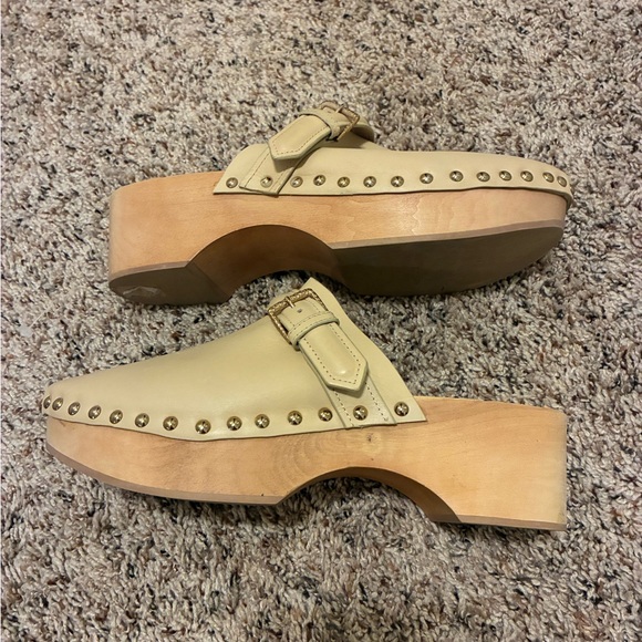 Ulla Johnson Women's Tan suede wooden Clogs - Picture 3 of 6
